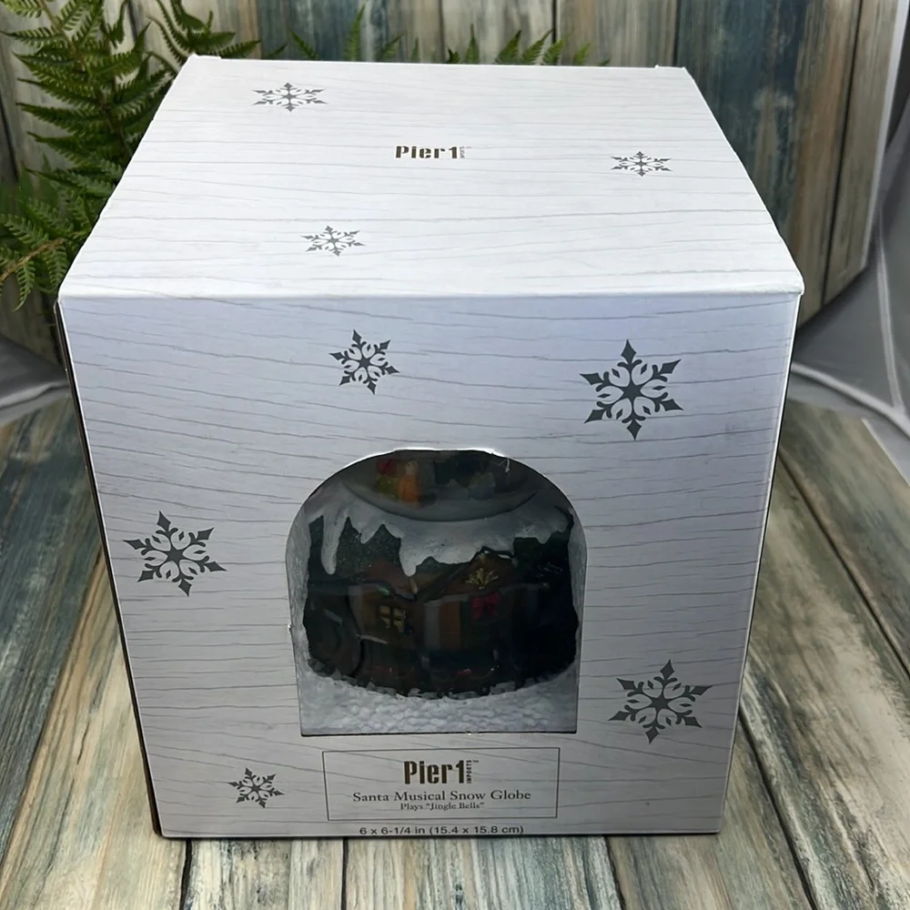 ⭐️Pier 1 imports Santa musical snow globe jingle bells new in box